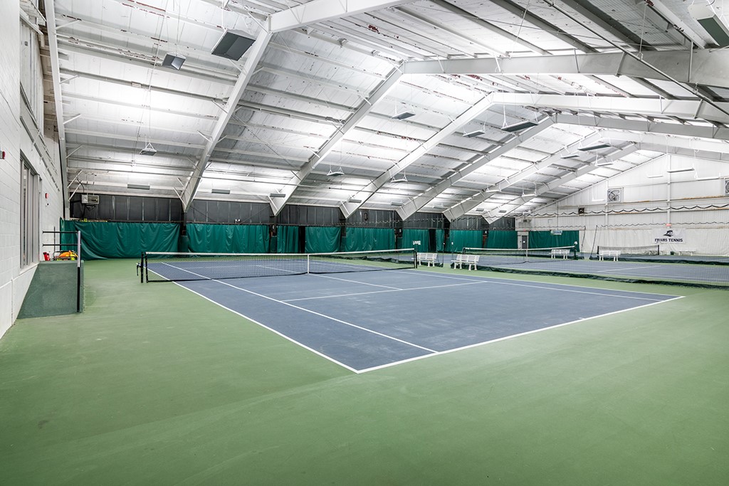 636 Centerville Road