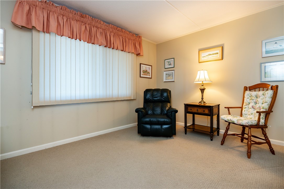 West Warwick, Rhode Island 02893, United States, 2 Bedrooms Bedrooms, ,2 BathroomsBathrooms,Residential,Active,257669