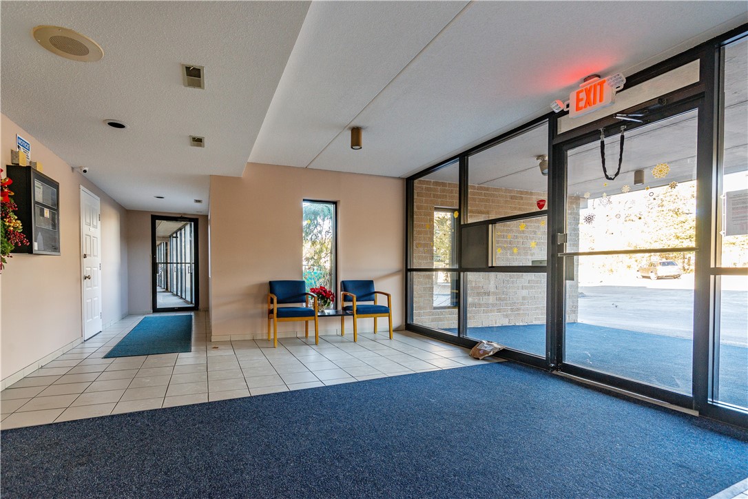 650 East Greenwich Avenue 5-108