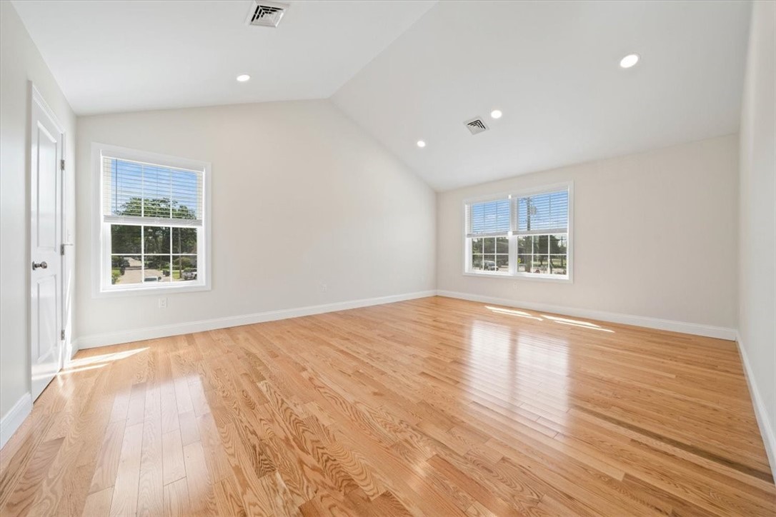 7 Betsey Williams Drive