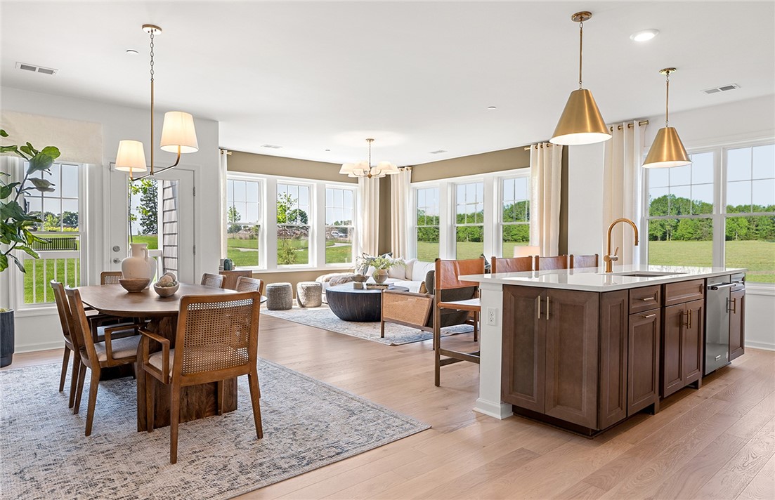 141 East Point Drive 113