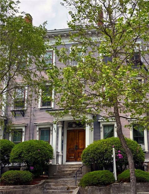 178 BOWEN Street 08 Providence RI 02906