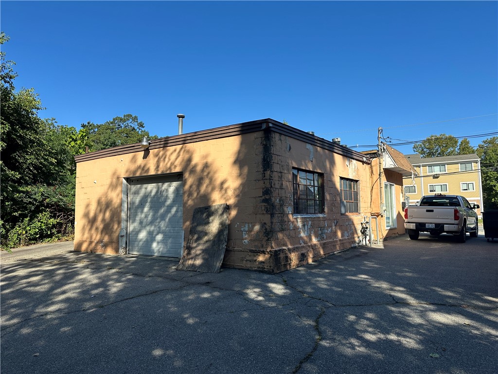 980 Post Road