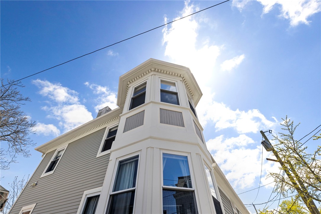 156 Vinton Street