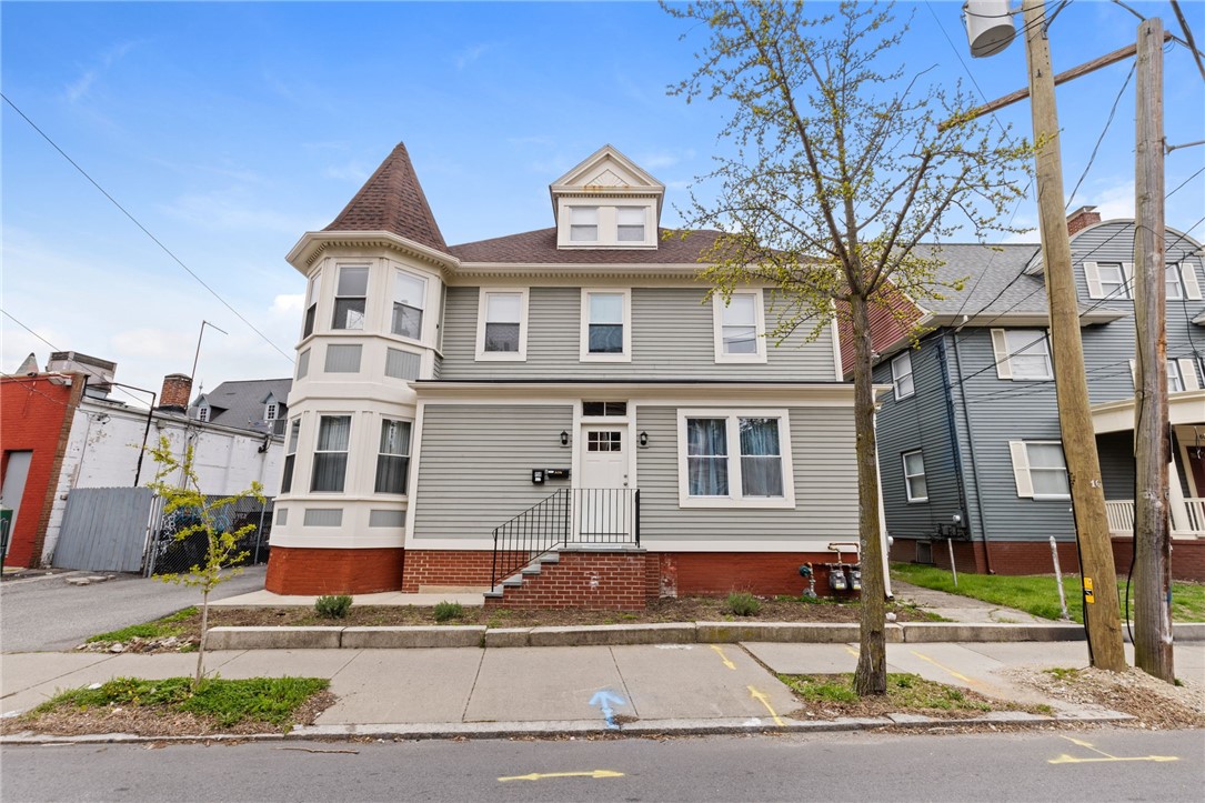 156 Vinton Street