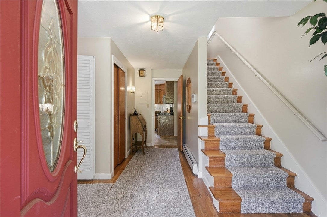 42 Grand Avenue