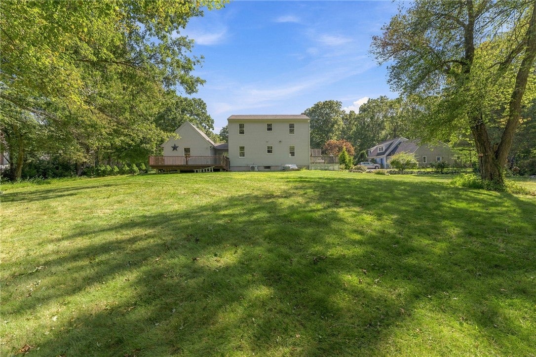 10 Erin Drive