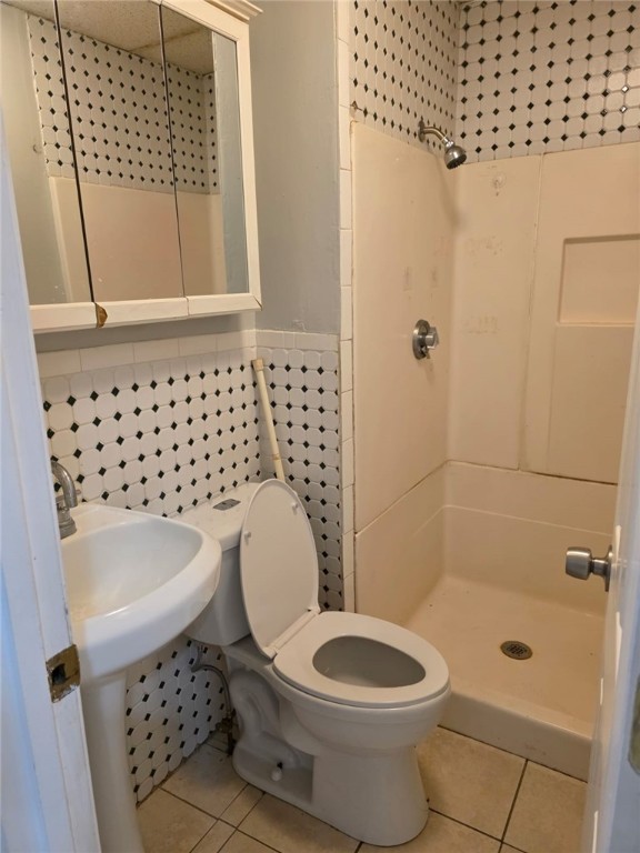 99 Central Avenue 1