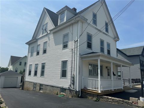 18 Summer Street Westerly RI 02891