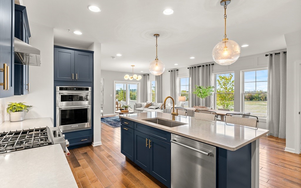 38 East Point Drive 5