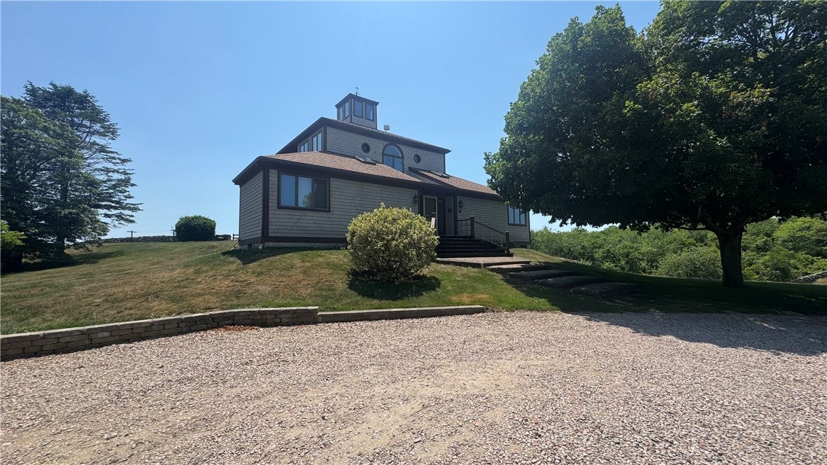1501 Beacon Hill Road
