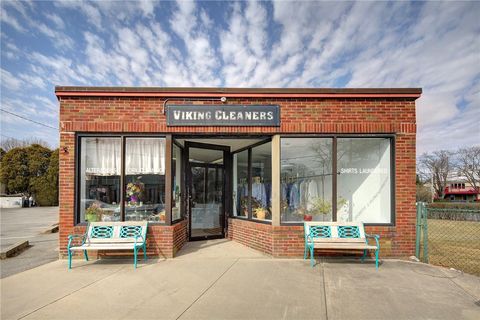 3 Carroll Avenue Newport RI 02840