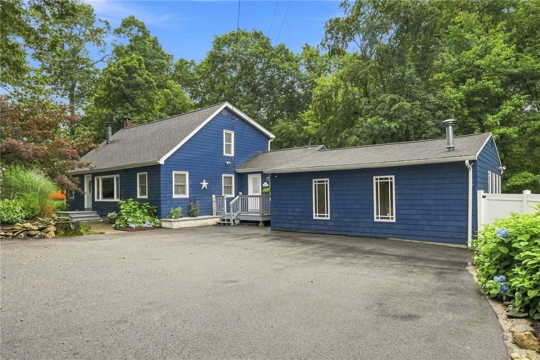 321 Cooper Hill Road