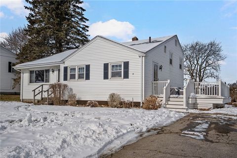 35 Squantum Drive Middletown RI 02842