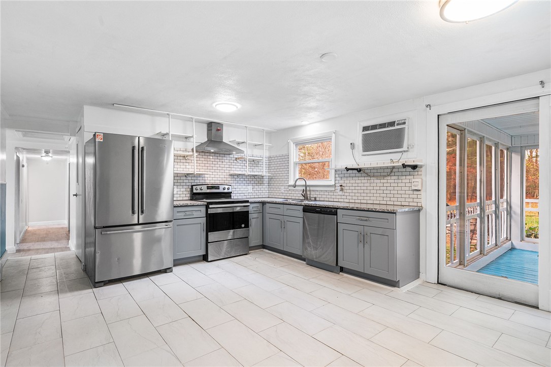 1150 Plainfield Pike