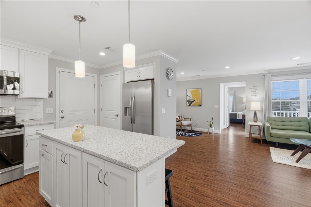 20 Saw Mill Drive 301