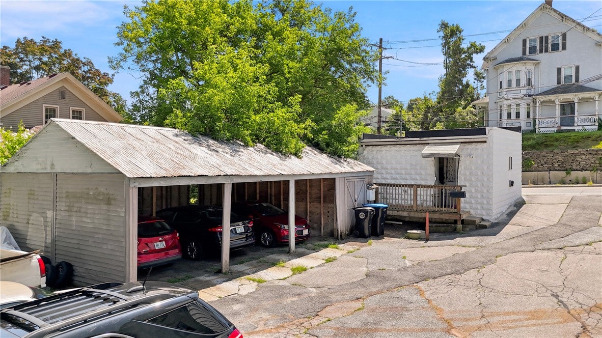 87 Saint Paul Street