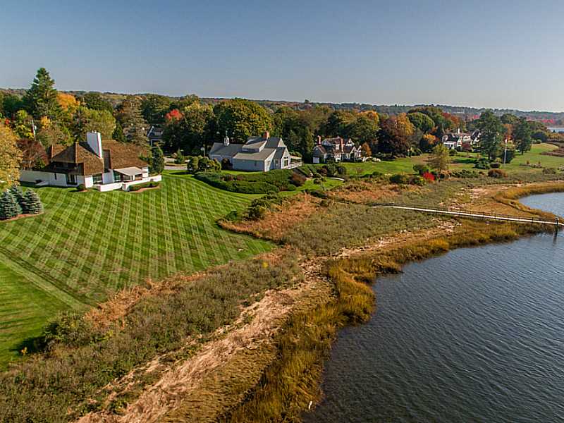 119 ADAMS POINT Road