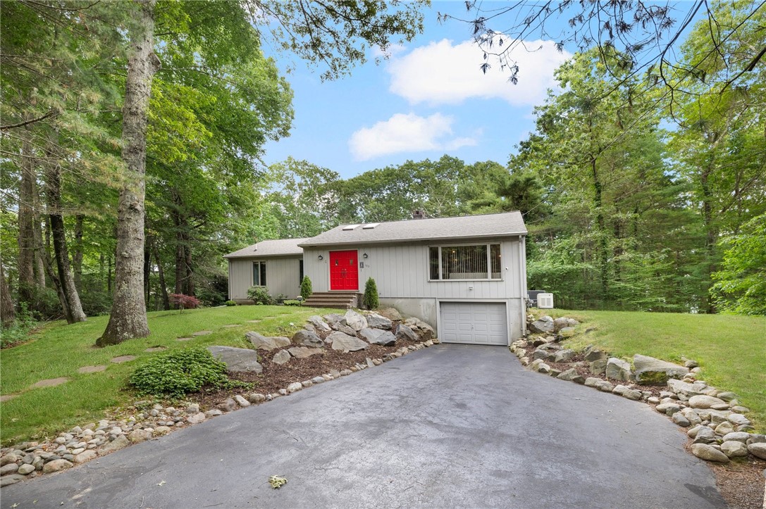 103 Rollingwood Drive