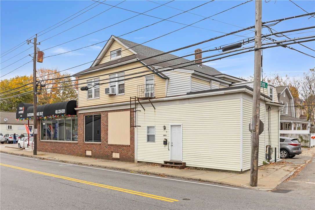 1674 Main Street 1670