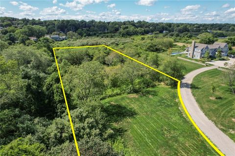 100 Summerfield Lane Middletown RI 02842