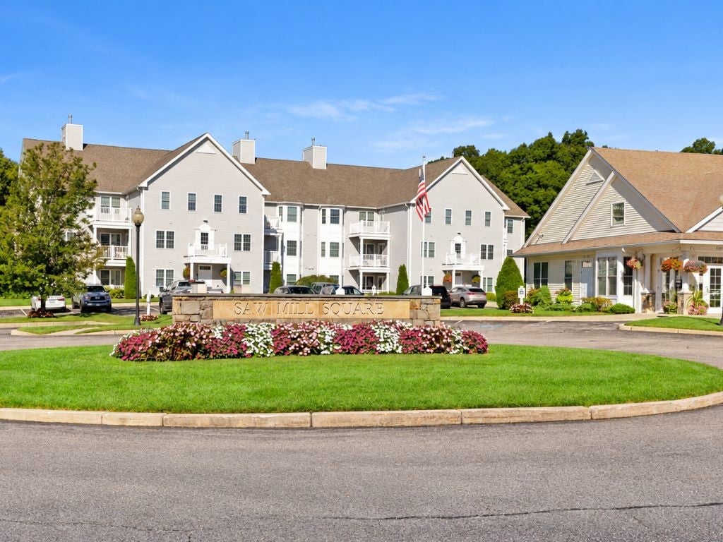 45 Saw Mill Drive 203