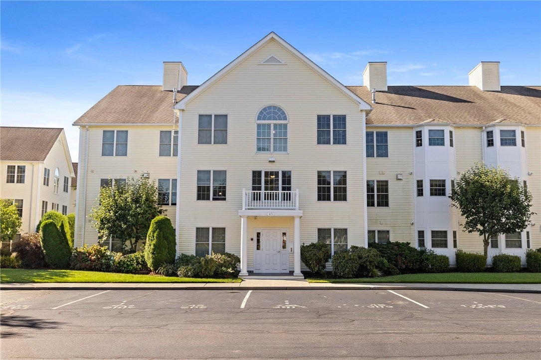 45 Saw Mill Drive 203