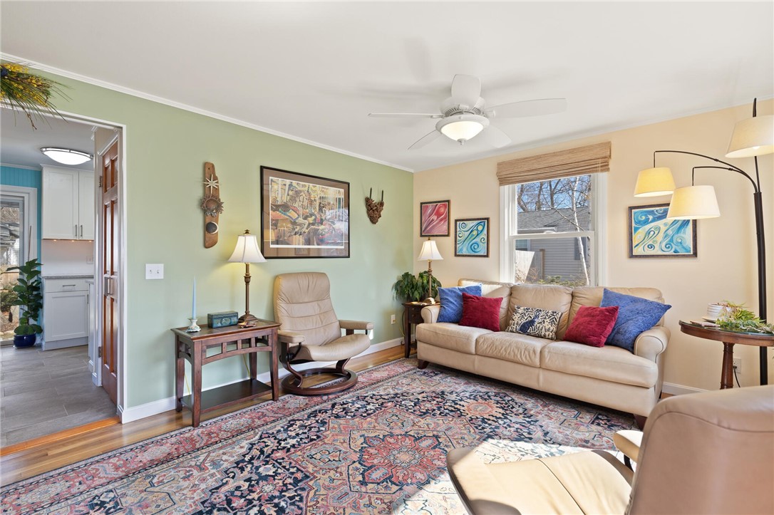 22 Grassy Plain Road