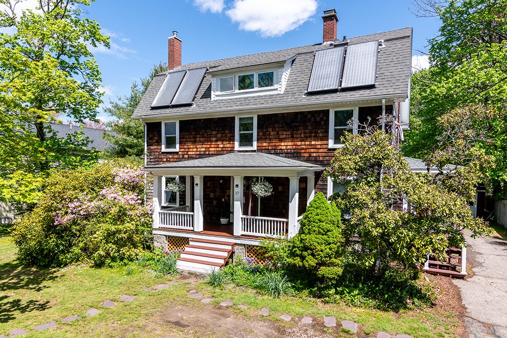 17 Briar Lane