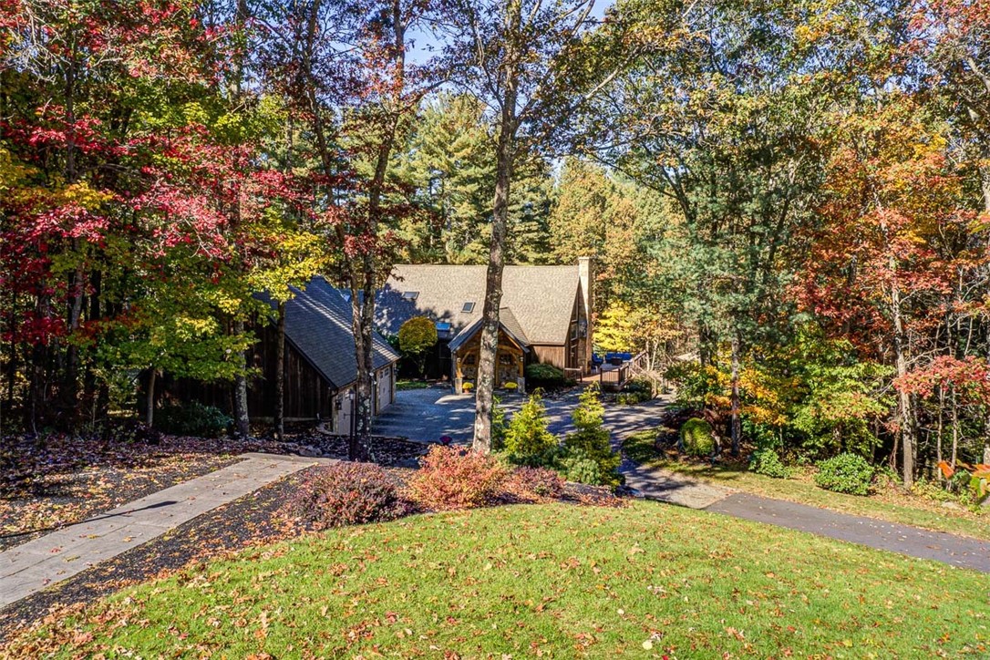 7 Trout Brook Lane