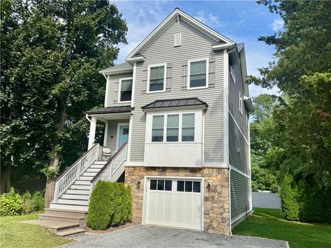 20 Robert Avenue Warwick RI 02818