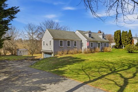 403 Valley Road Middletown RI 02842