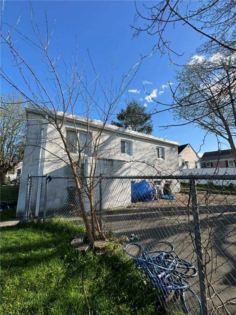 65 Hillcrest Avenue