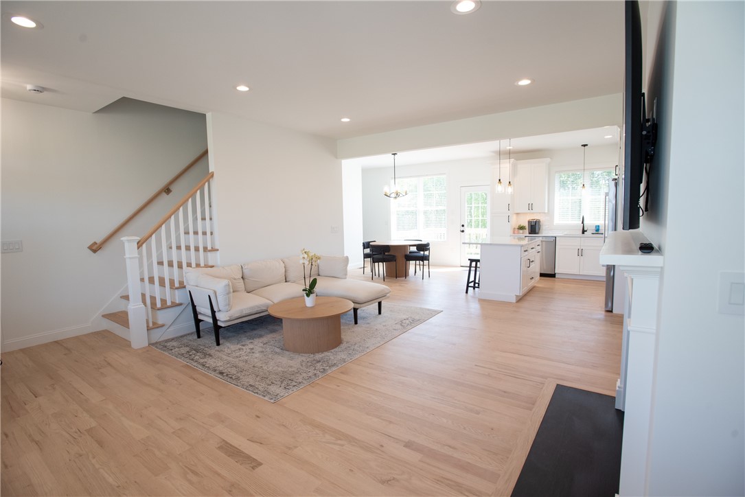 30 Bunker Hill Crossing