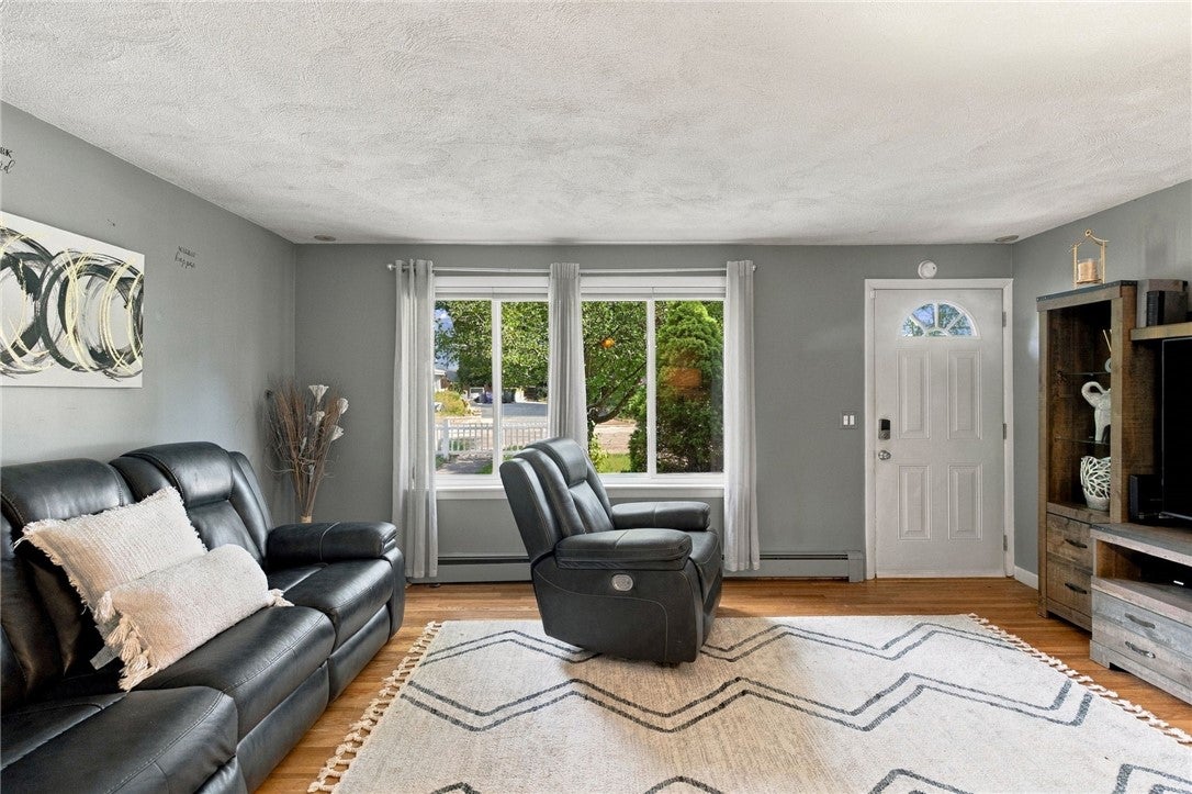 17 Pleasant View Circle