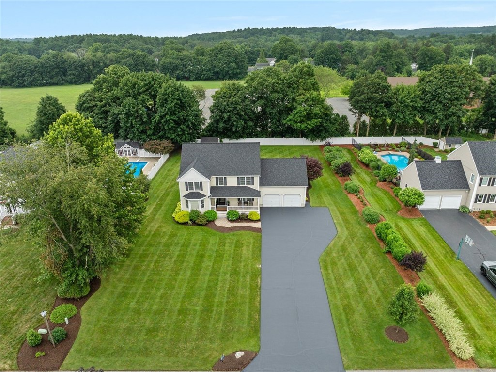 6 Hannah Drive