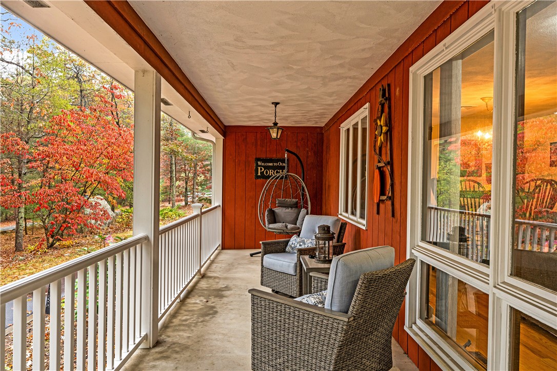 420 Robin Hollow Road