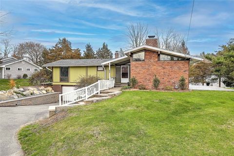622 Pike Avenue Attleboro MA 02703
