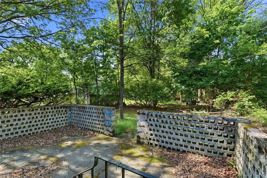 35 Elmwood Drive