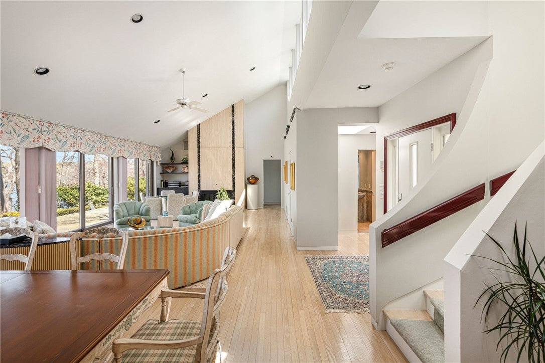 125 Woodruff Avenue
