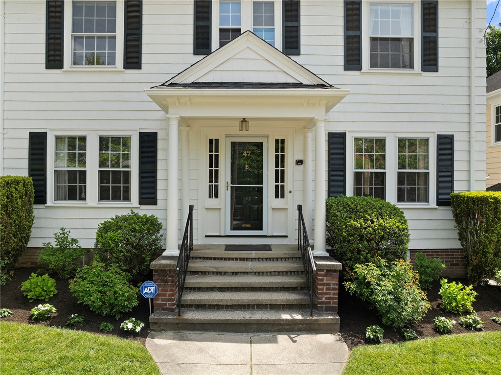 47 Lyndhurst Avenue