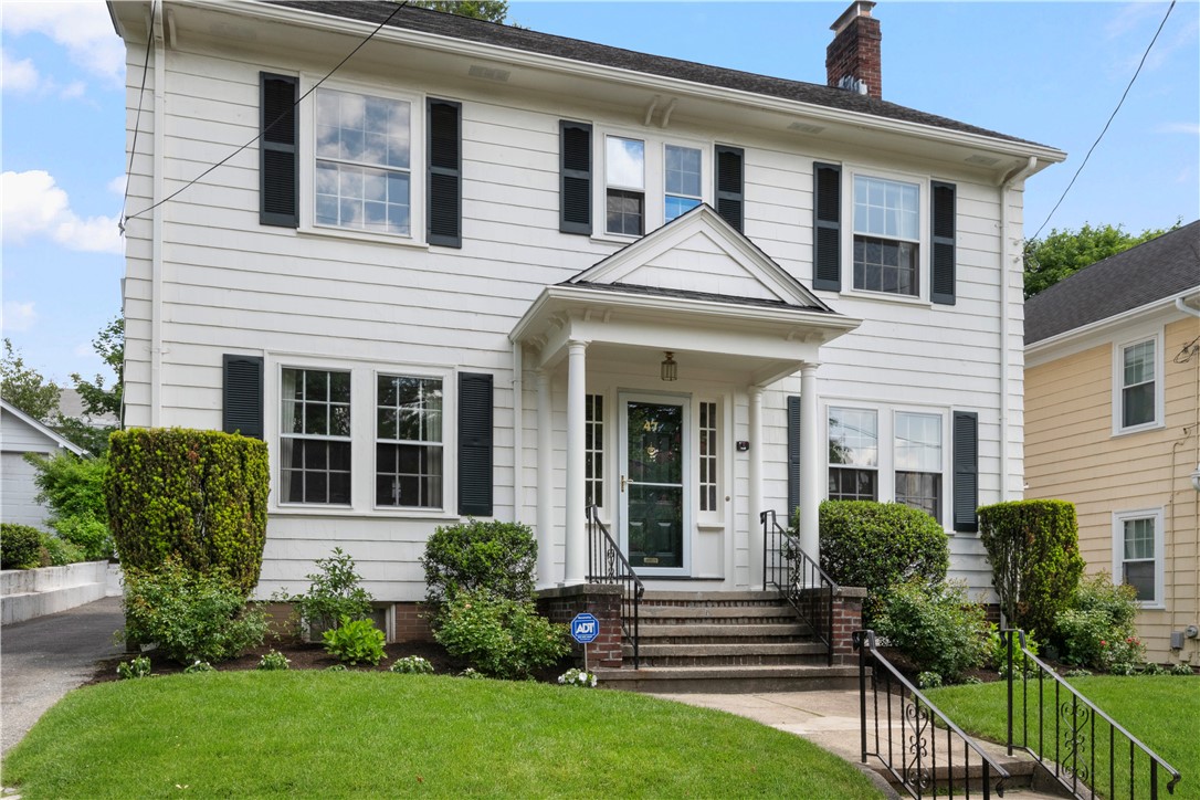 47 Lyndhurst Avenue