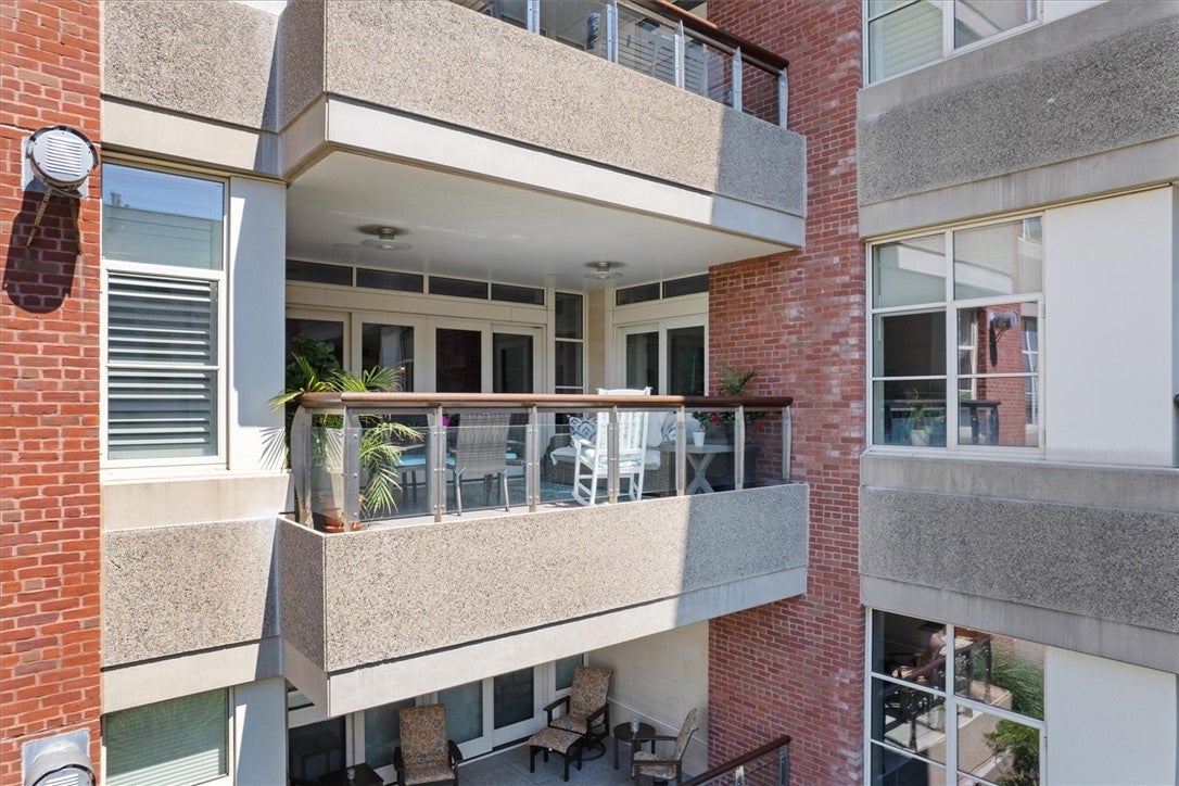 345 Thames Street 205N