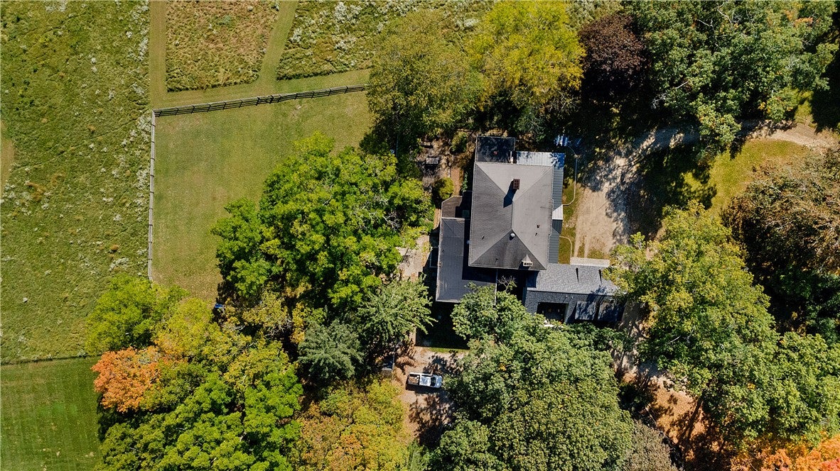 1220 Ives Road