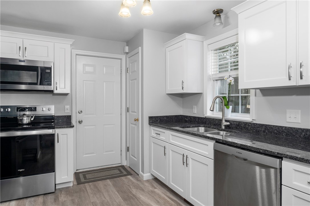 654 Steere Farm Road