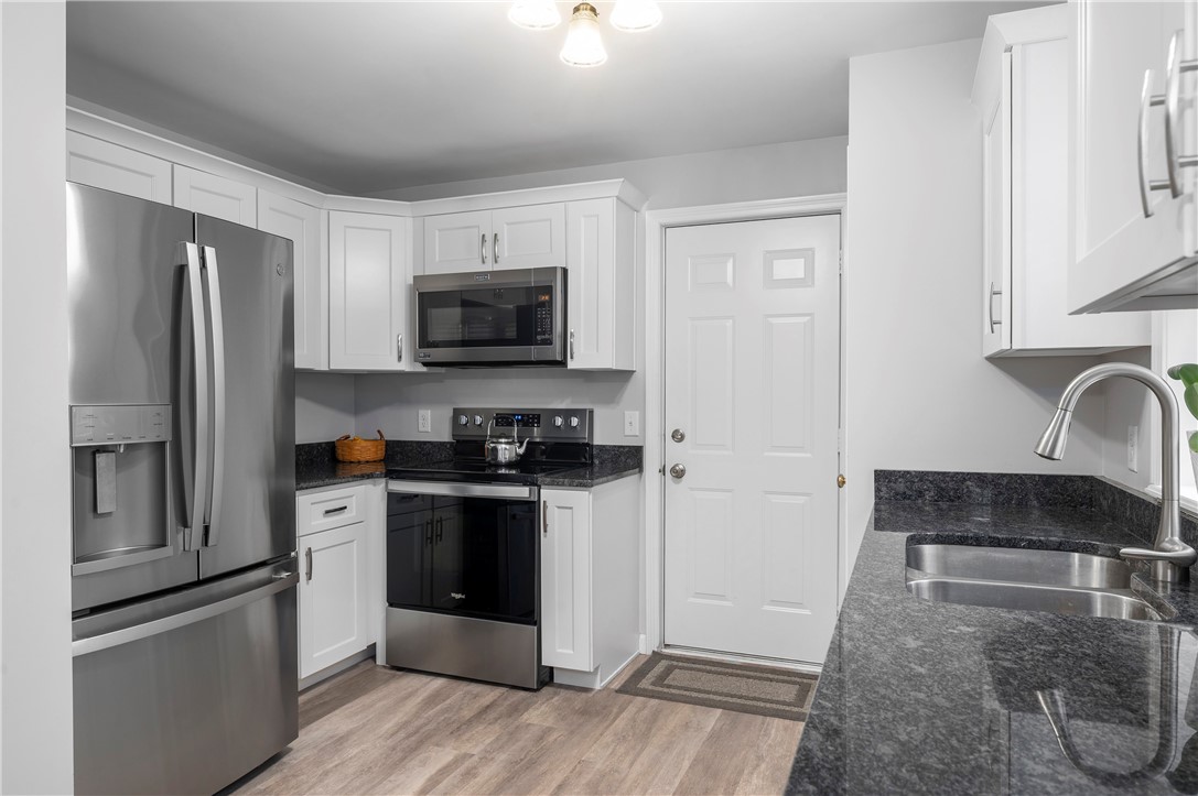 654 Steere Farm Road