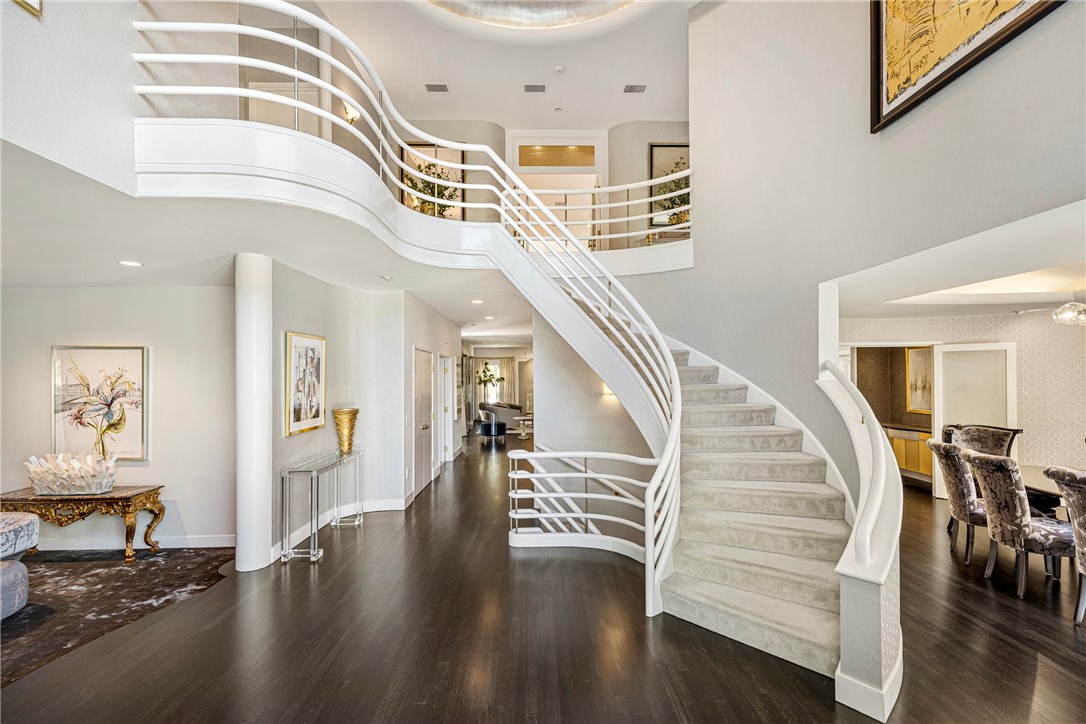 4 Jones Circle
