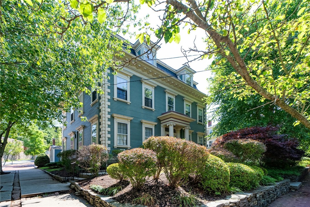 367 Benefit Street 7