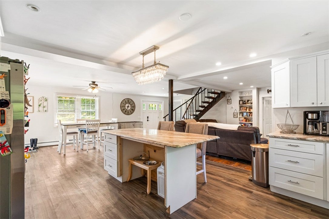 41 dexter rock Road