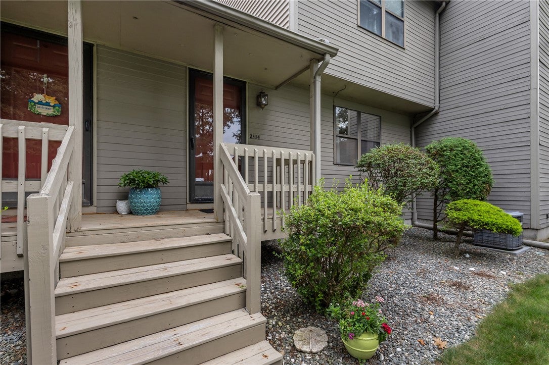 2304 Pinewood Drive
